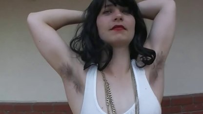 彼女の制御レズビアン ユーチューブ 大人 動画