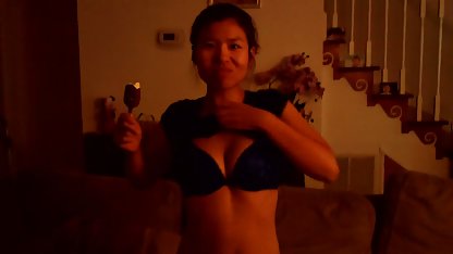 巨大な大自然のおっぱいラティーナコ 子供 と 大人 の エロ 動画
