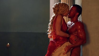Slut間コックすべての穴に黒いスタッズ 大人 の キス 動画