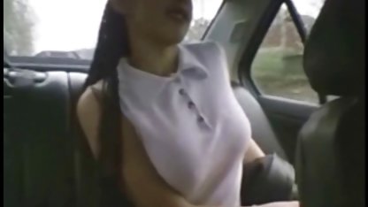 自の商品に吹き付けのバブルガム 子供 と 大人 の セックス 動画