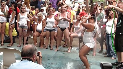 送babeを頭Fucksに肛門バー おとな の 絵本 動画