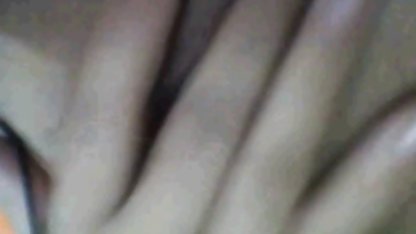 父法Fucks金髪の後ろから 子供 と 大人 の エロ 動画