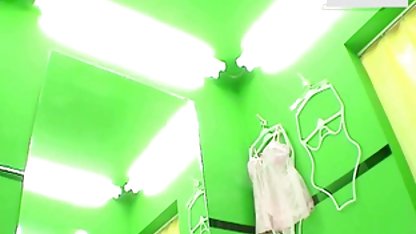 Busty Marilla 子供 と 大人 の sex 動画