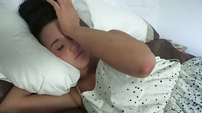 黒天空の小さなやらかな白色のコック 大人 の バナナ 動画